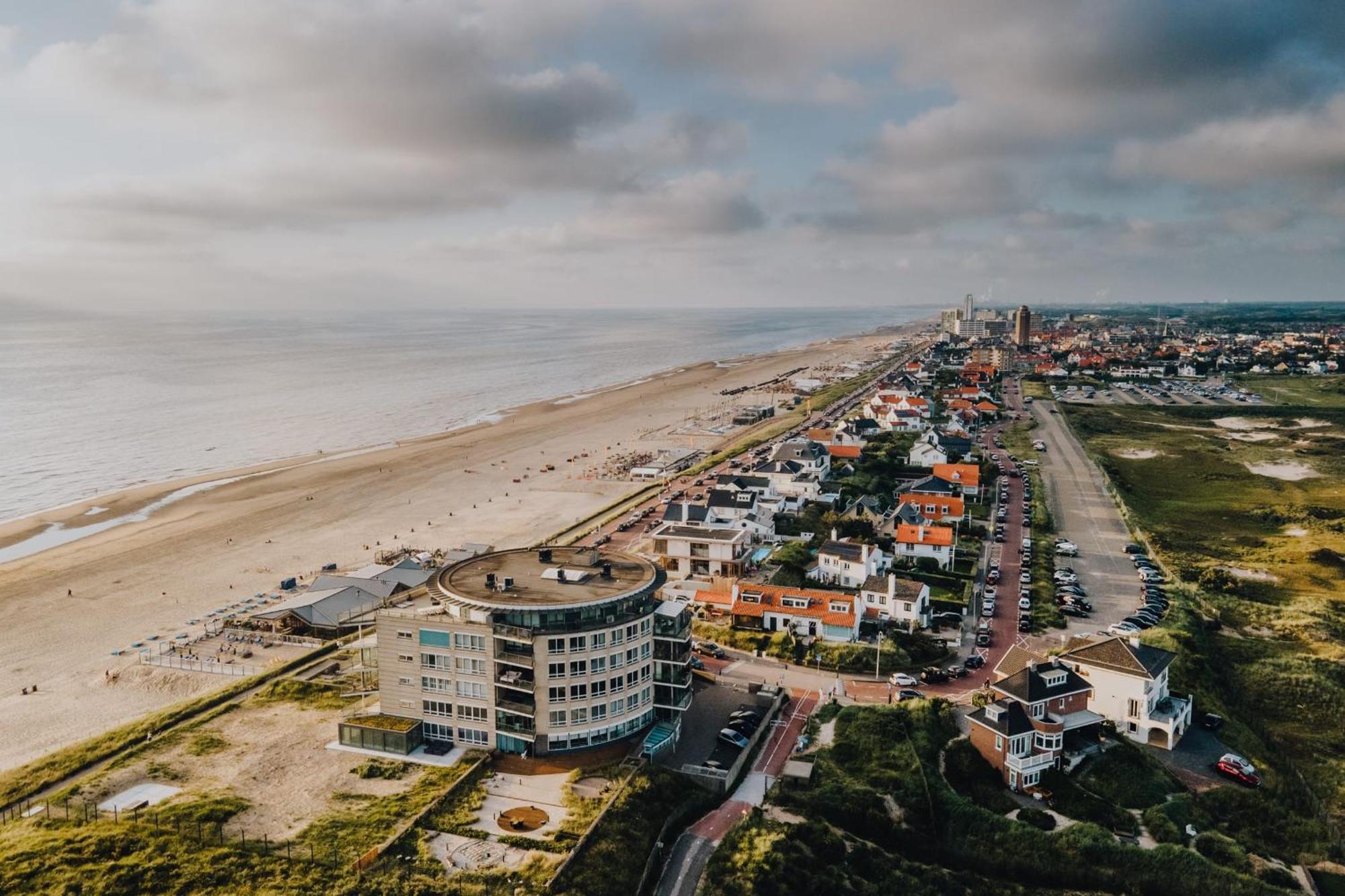 View With A Room Zandvoort With Private Parking Eksteriør billede